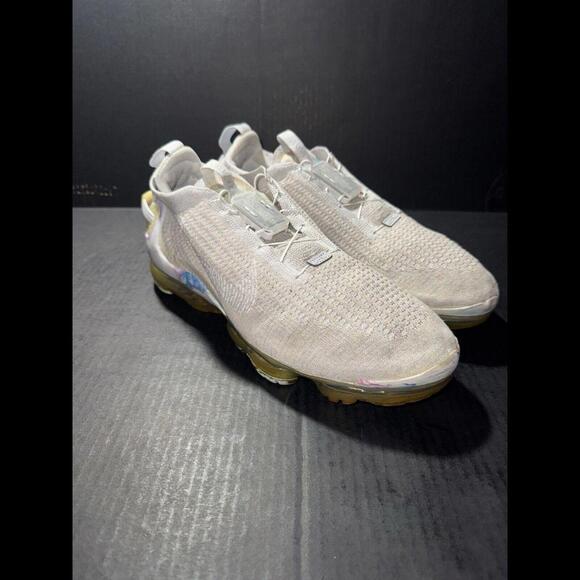 Nike VaporMax 2020 FlyKnit Summit White CJ6740-100 Sz 11.5 - Picture 2 of 9